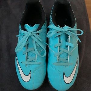 Indoor Girls soccer cleats
